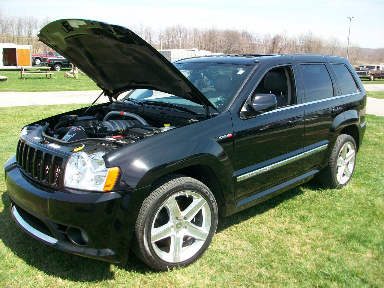 2006  Jeep Grand Cherokee SRT8 picture, mods, upgrades